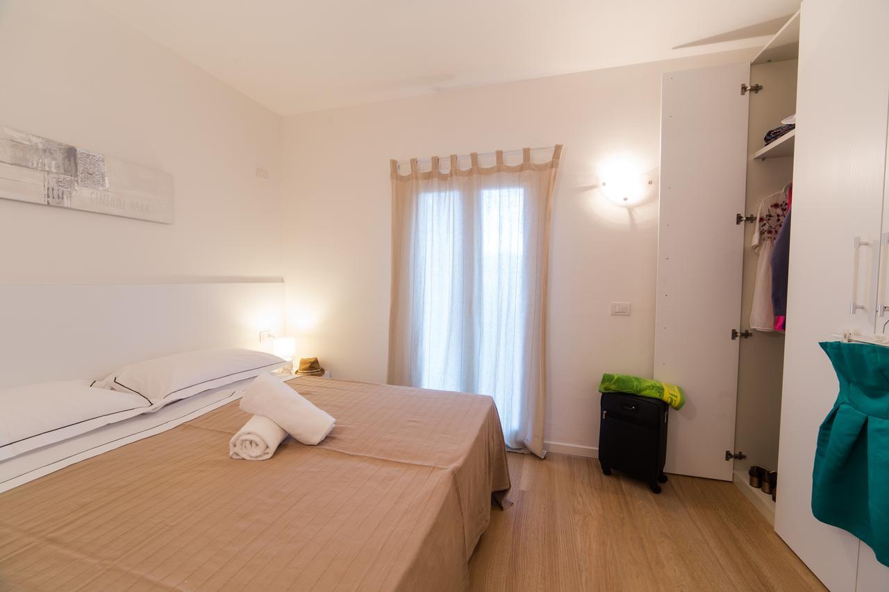 Residenze Dei Fiori Villa Porto Rotondo Exterior photo